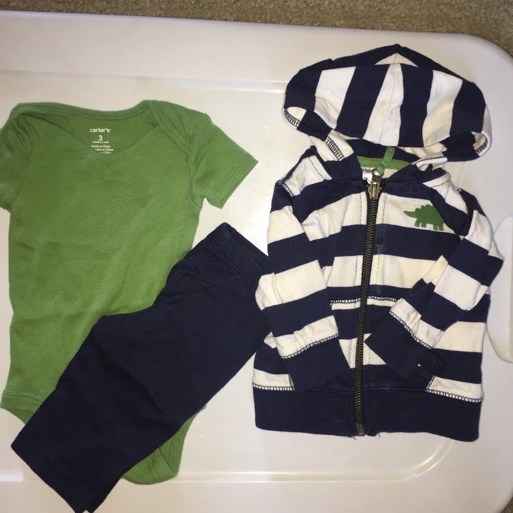 Carters Onesie set